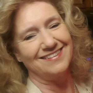 Meet your Posher, Connie